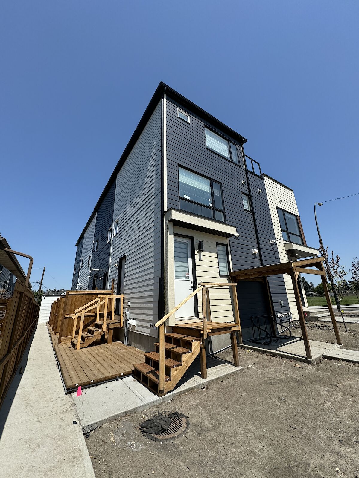Calgary 1 bedroom Basement for rent. Property photo: 576137-1