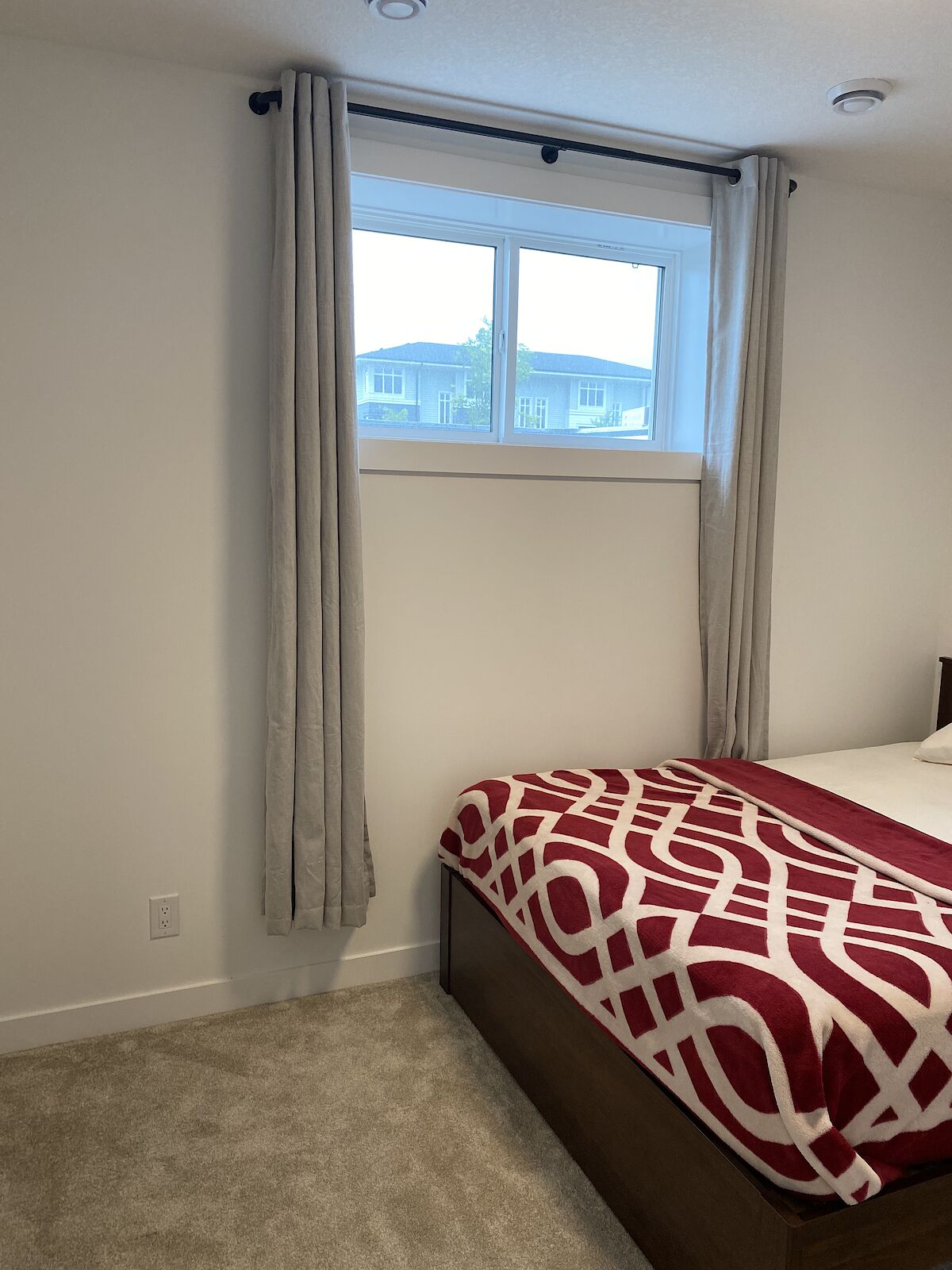 Calgary 1 + Den bedrooms Basement for rent. Property photo: 576174-1