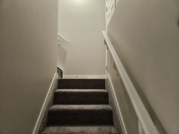 Edmonton 1 bedroom Basement for rent. Property photo: 576196-3