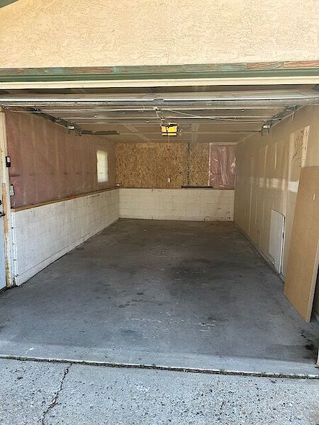 Calgary  bedrooms Storage for rent. Property photo: 576514-2