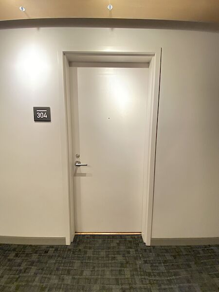 Calgary 1 bedroom Condo Unit for rent. Property photo: 576552-3