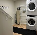 Cozy 2BR Basement Suite - Perfect Home !