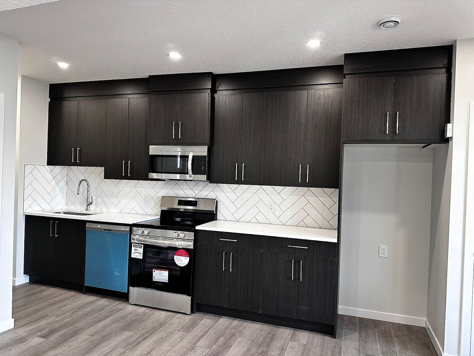 Calgary 1 bedroom Basement for rent. Property photo: 577497-1