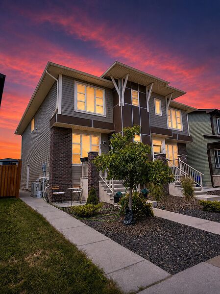 Calgary 3 + Den bedrooms Duplex for rent. Property photo: 577689-3