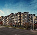 Courtyard Facing Renovated One Bedroom plus Den in Bridgeland!