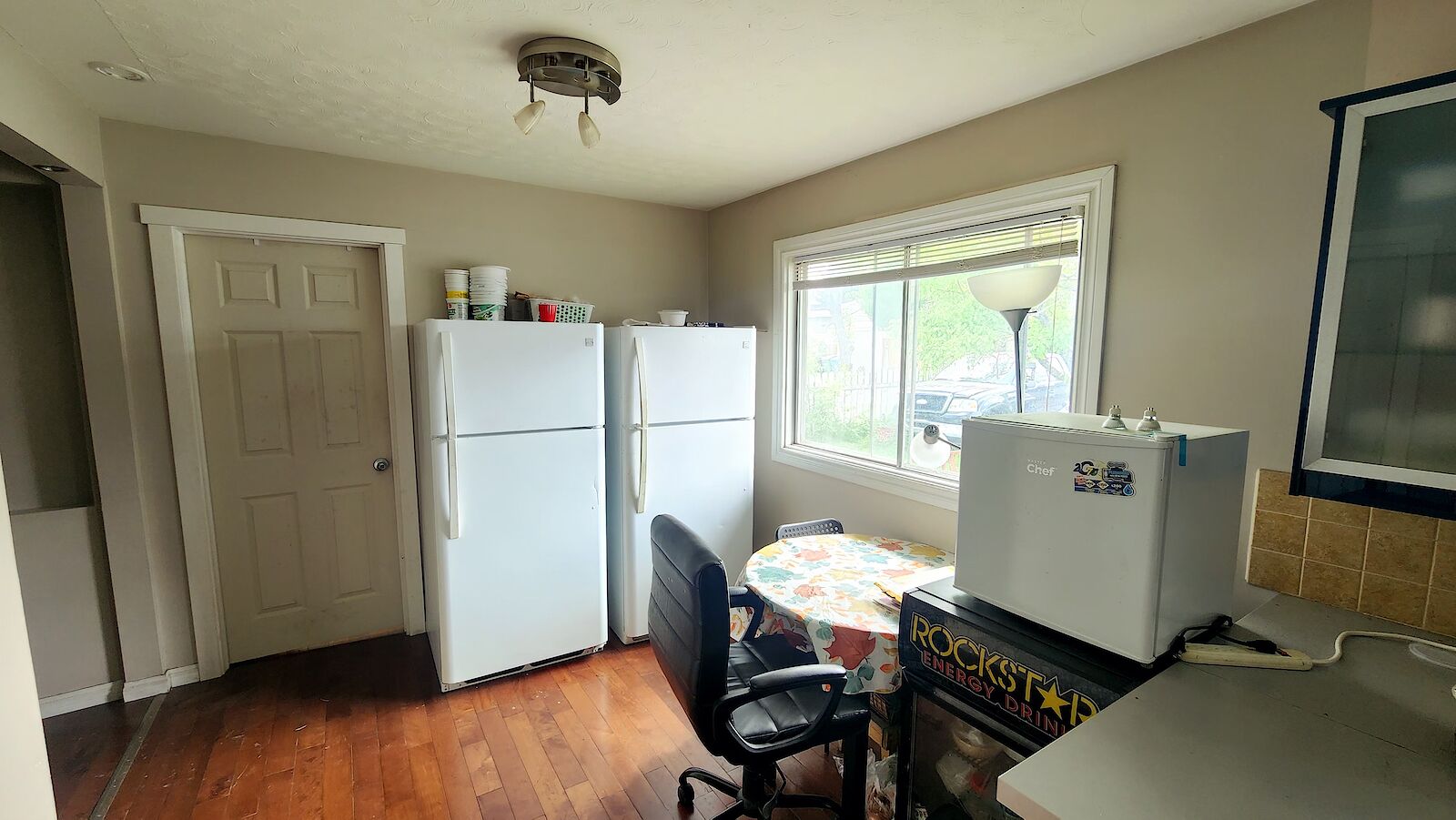 Calgary 1 bedroom Room For Rent for rent. Property photo: 578748-1