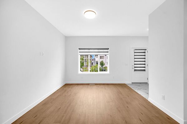 Calgary 3 bedrooms Townhouse for rent. Property photo: 579313-3