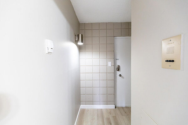 Calgary bachelor bedrooms Apartment for rent. Property photo: 579338-2