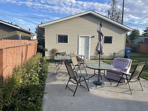 Calgary 3 bedrooms Main Floor for rent. Property photo: 580110-2