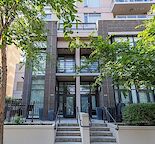 Townhouse/Condo off 17th Ave - 1 Bedroom + Den - Furnished (1250 sq ft)