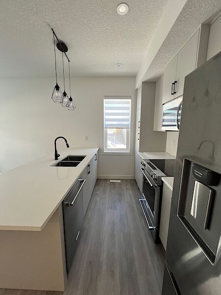 Calgary 2 bedrooms Townhouse for rent. Property photo: 580736-2