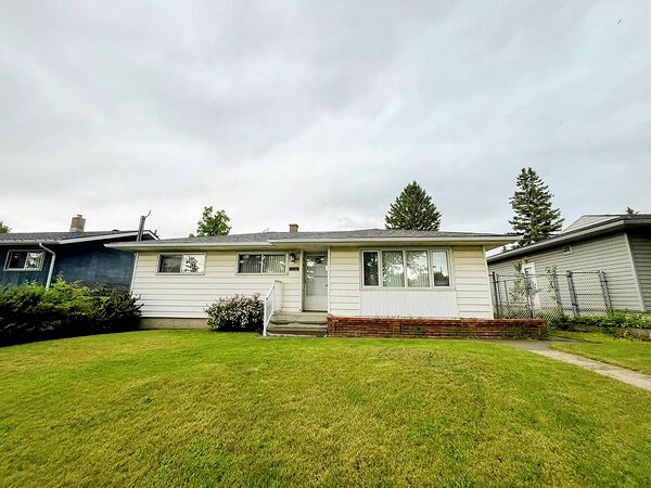 Calgary 2 bedrooms Basement for rent. Property photo: 581221-3