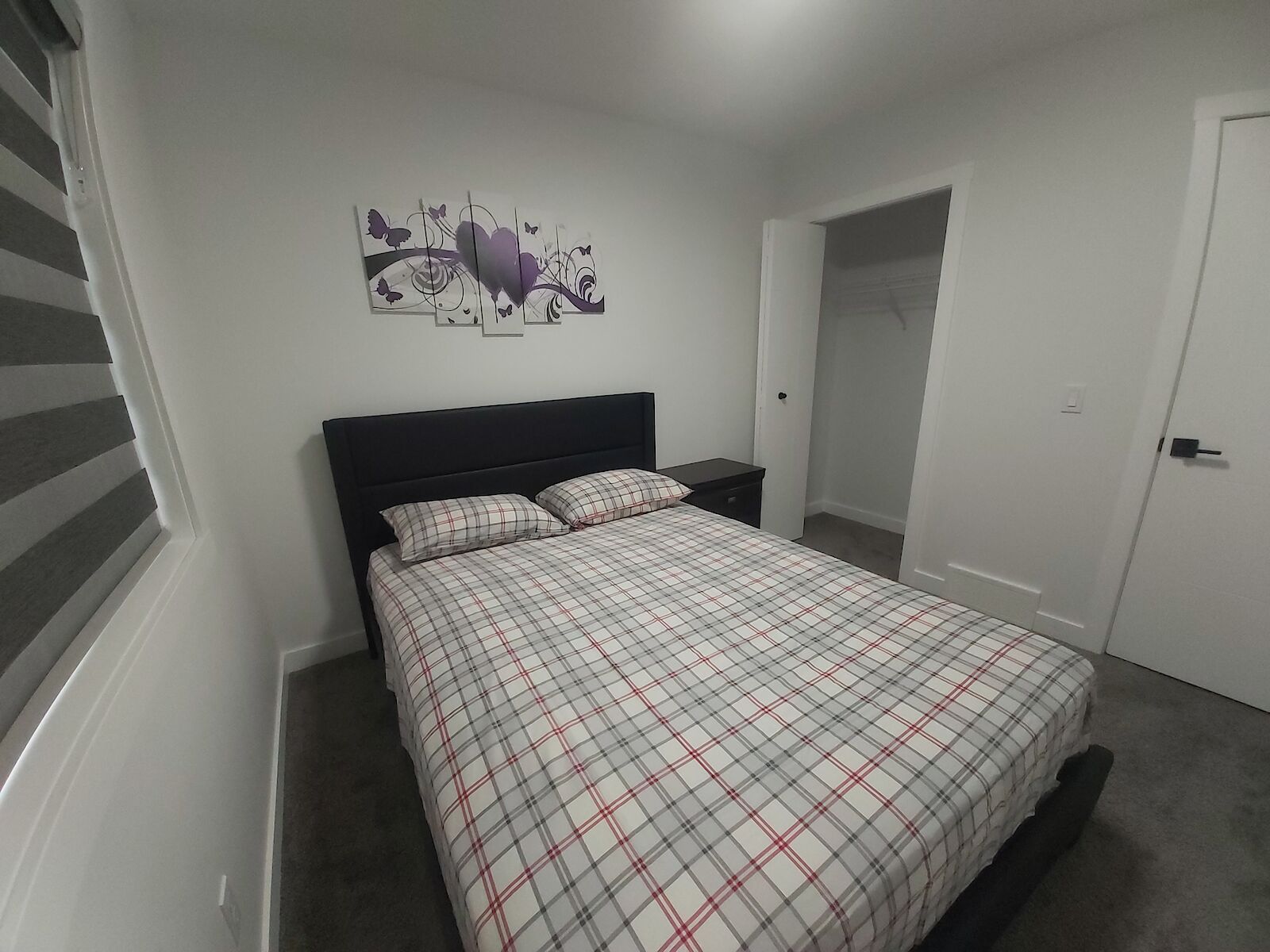Calgary 1 bedroom Room For Rent for rent. Property photo: 581324-1