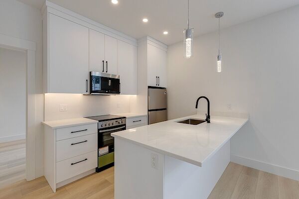 Calgary 1 bedroom Basement for rent. Property photo: 581711-2