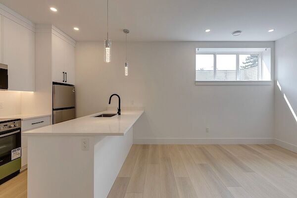 Calgary 1 bedroom Basement for rent. Property photo: 581711-3