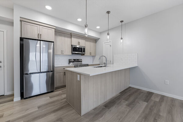 Calgary 2 bedrooms Condo Unit for rent. Property photo: 581840-3