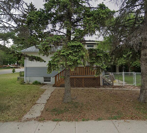 Calgary 1 + Den bedrooms Basement for rent. Property photo: 581867-2