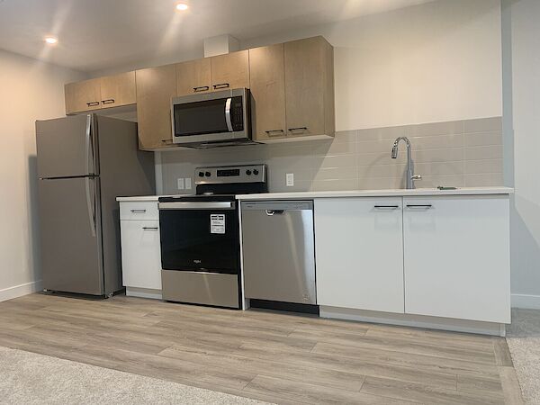 Calgary 2 bedrooms Basement for rent. Property photo: 581980-2
