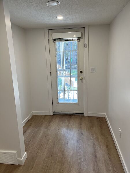 Calgary 2 bedrooms Basement for rent. Property photo: 582274-3