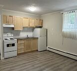 AFFORDABLE BASEMENT BACHELOR AVAILABLE NOW