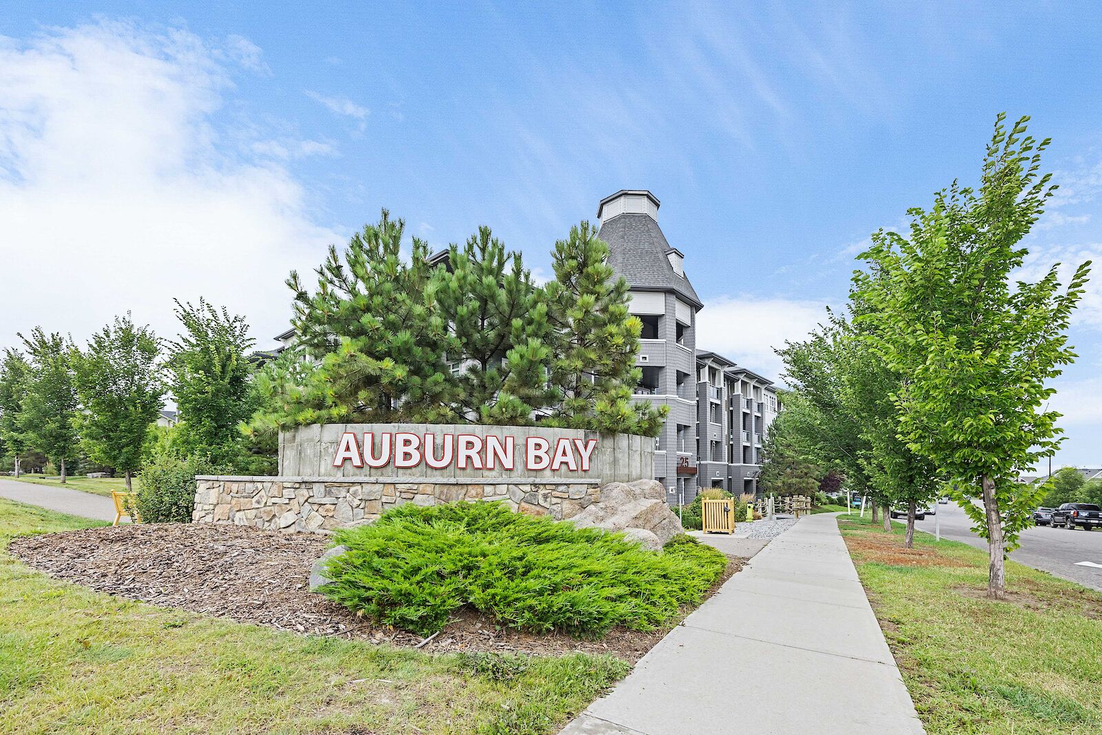 Calgary 1 bedroom Condo Unit for rent. Property photo: 583149-1