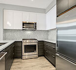 Executive 1 Bedroom Condo Close to Mount Royal!