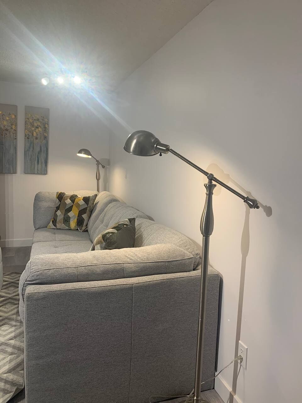 Calgary 1 bedroom Basement for rent. Property photo: 583573-1
