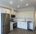 BRIGHT UPGRADED CONDO IN SETON