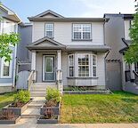 McKensie Towne House || 4 bedrooms, 2 full & 2 half bathrooms, double garage