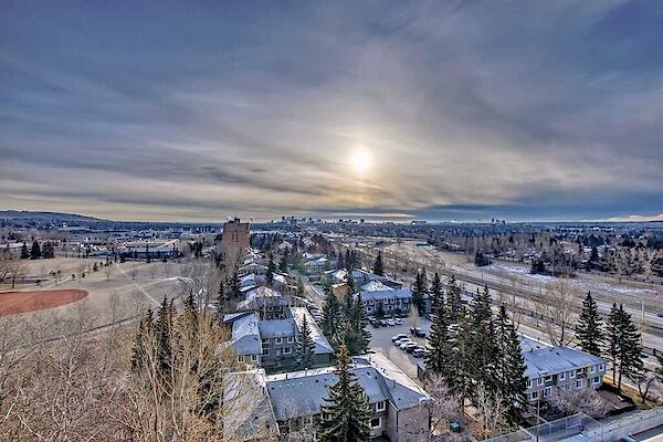 Calgary 2 bedrooms Condo Unit for rent. Property photo: 584637-2