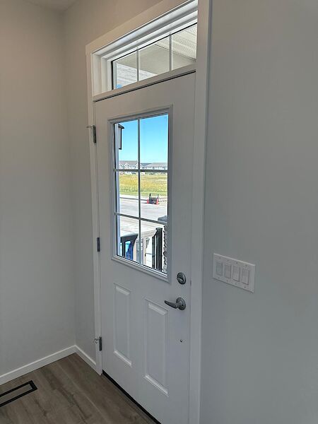 Calgary 3 + Den bedrooms Duplex for rent. Property photo: 584801-2