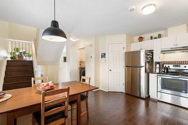 Calgary 1 bedroom Room For Rent for rent. Property photo: 587270-2