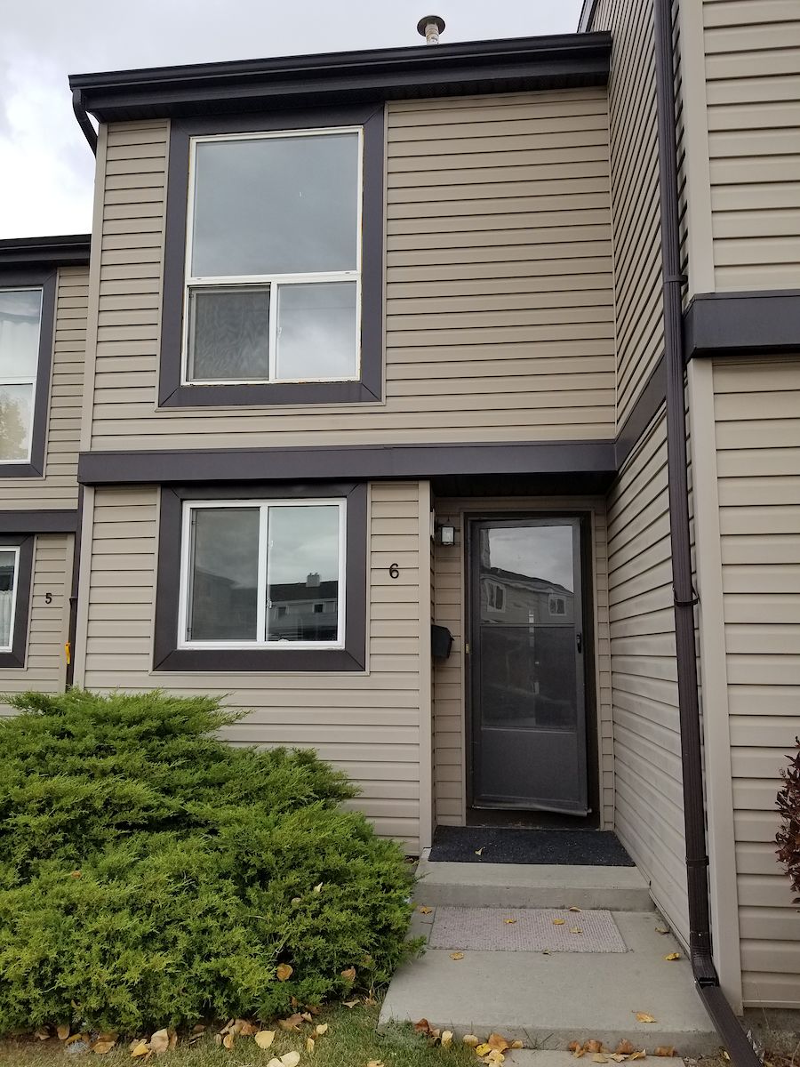 Calgary 2 bedrooms Condo Unit for rent. Property photo: 58739-1