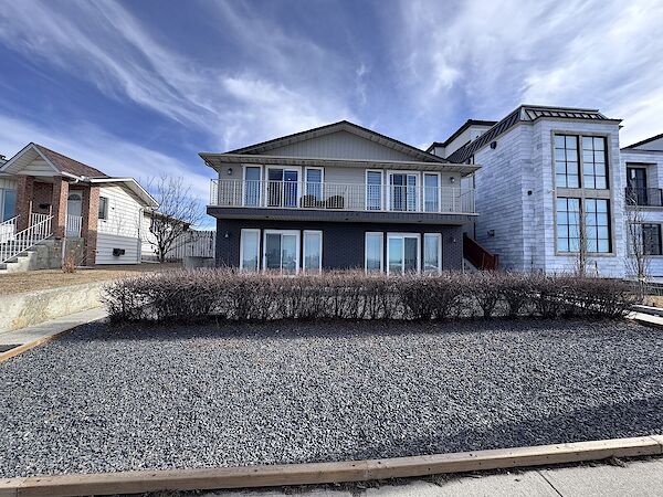 Calgary 2 bedrooms Duplex for rent. Property photo: 587440-2