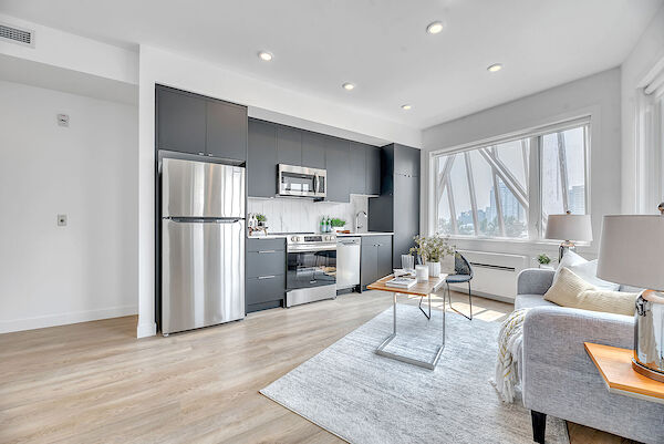Calgary 1 bedroom Apartment for rent. Property photo: 587554-3