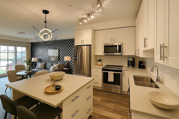 Beautiful Views - Bright One Bedroom Condo