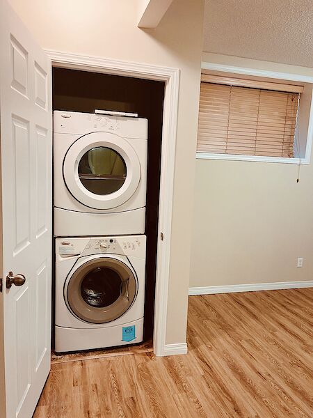 Calgary 1 bedroom Basement for rent. Property photo: 587712-3