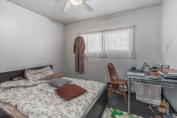 Calgary 3 bedrooms Room For Rent for rent. Property photo: 588981-3