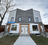 Luxurious,3 bedrooms,2.5 bathroom with loft and patio