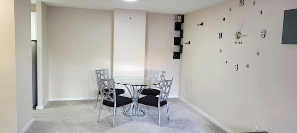 Calgary 2 bedrooms Condo Unit for rent. Property photo: 589157-3