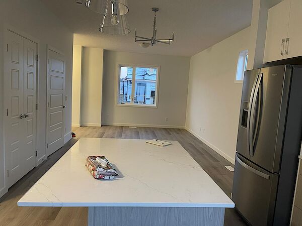 Calgary 3 bedrooms Townhouse for rent. Property photo: 590790-2