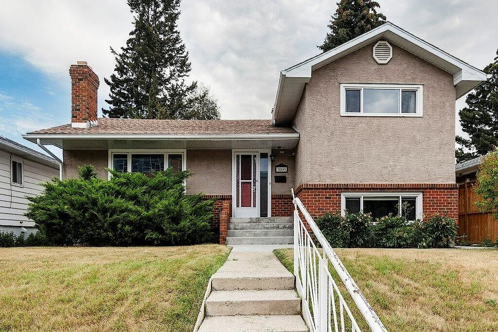 Calgary 6 bedrooms Room For Rent for rent. Property photo: 592233-1