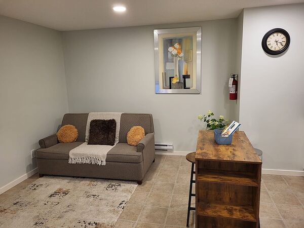 Calgary 1 bedroom Basement for rent. Property photo: 592527-3