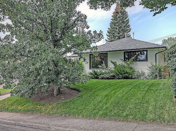 Calgary 1 bedroom Room For Rent for rent. Property photo: 593751-3