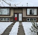 Beautiful 1 bedroom Duplex in NW Calgary