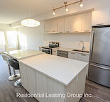 1 Bedroom + Den Condo | Parking | Bridgeland-Renfrew (RP136)