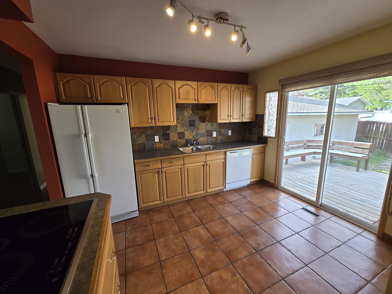 Calgary 3 bedrooms Main Floor for rent. Property photo: 594987-1