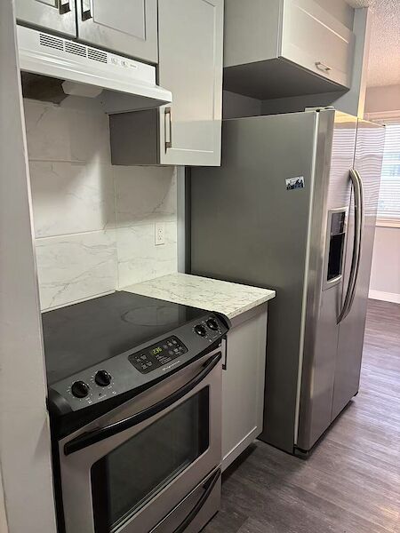 Calgary 4 + Den bedrooms Townhouse for rent. Property photo: 595021-3