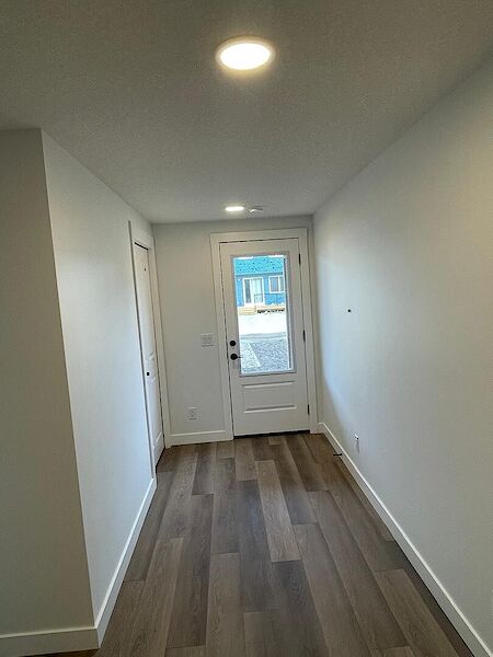 Calgary 1 bedroom Basement for rent. Property photo: 595367-3