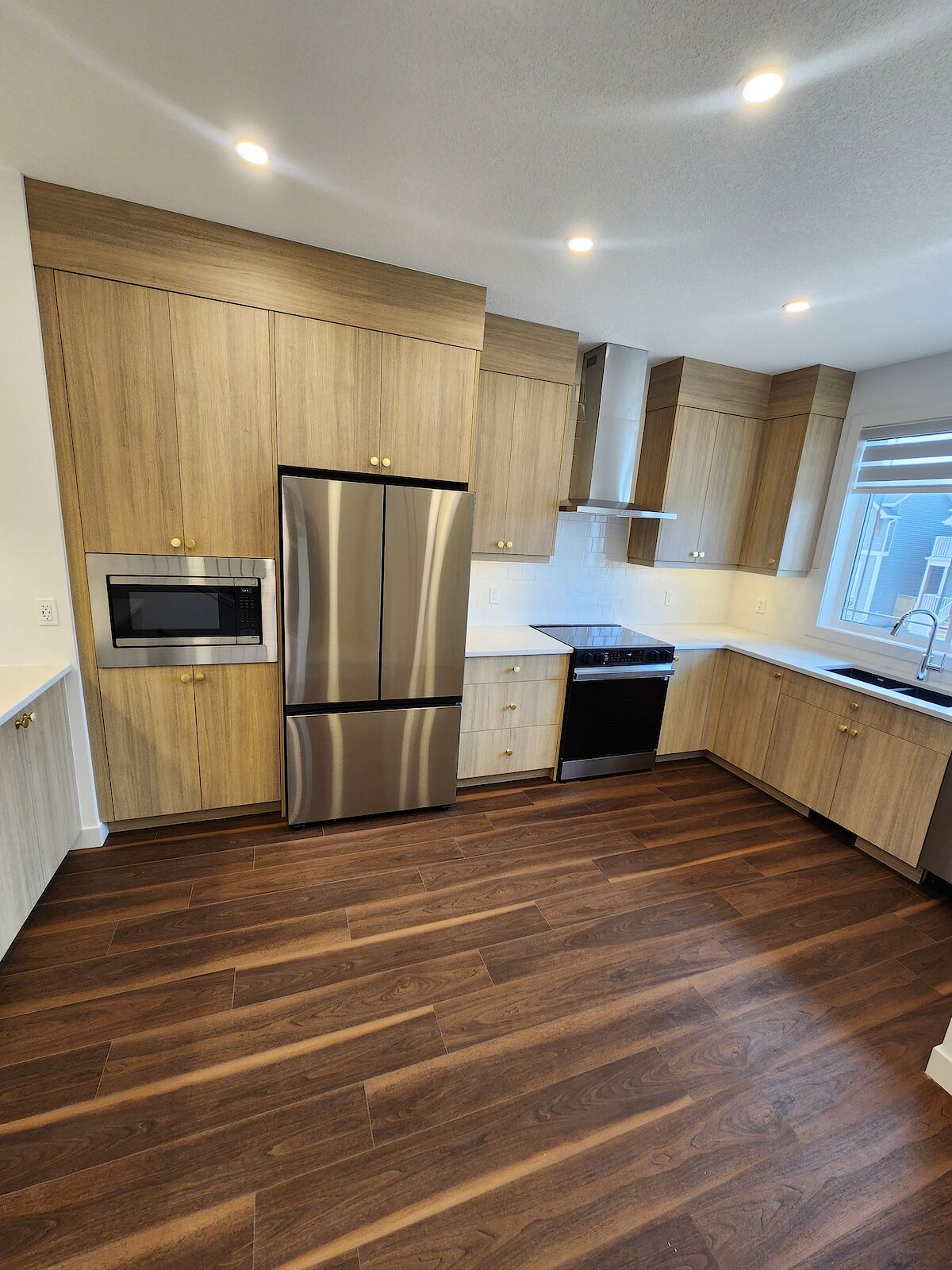 Calgary 2 bedrooms Townhouse for rent. Property photo: 595978-1